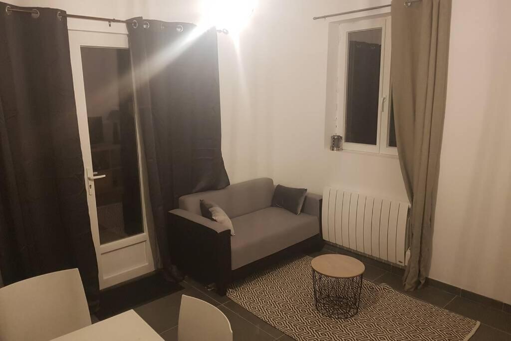 شقة Petite Maison Au Calme Macey  المظهر الخارجي الصورة